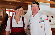 Verwöhnen ihre Gäste: Hotelchefin Karla Lanz und Küchenchef Andreas Raich
